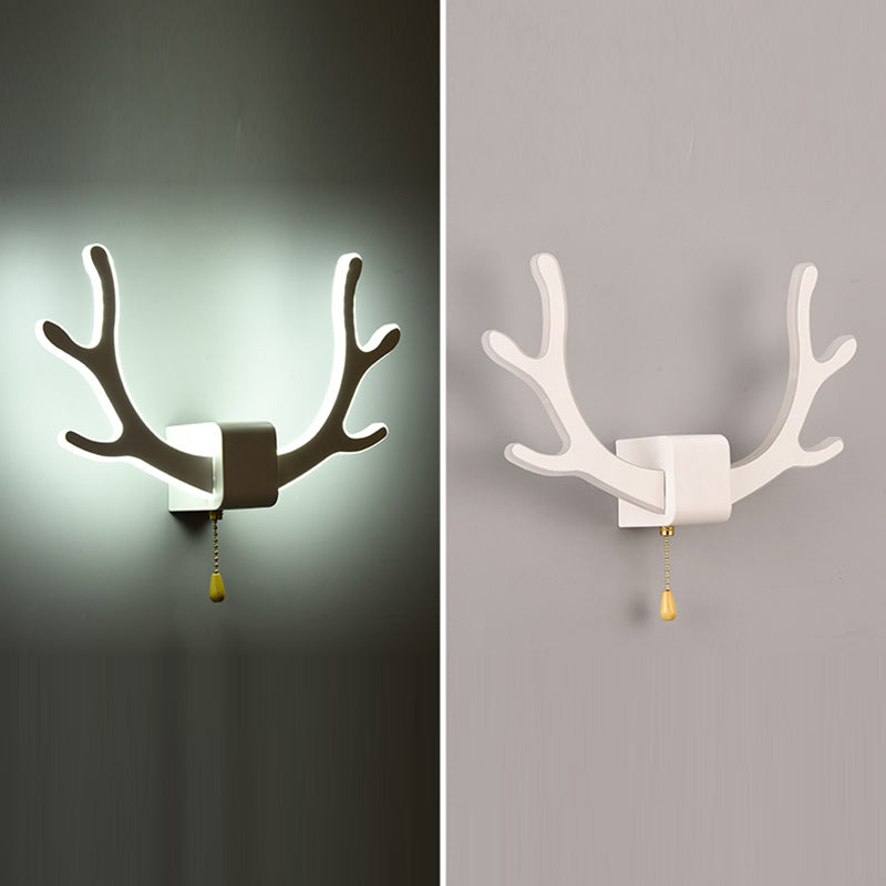 مصباح حائط LED مصنوع من الحديد الأكريليكي بتصميم مربع على شكل قرون الوعل لغرفة المعيشة 