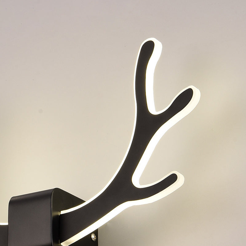 مصباح حائط LED مصنوع من الحديد الأكريليكي بتصميم مربع على شكل قرون الوعل لغرفة المعيشة 