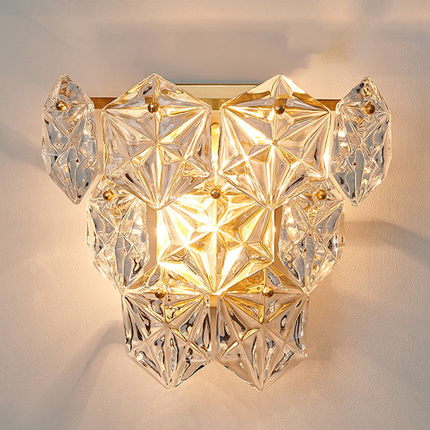 Modern Luxury Prismatic Stacked Crystal Brass 3-Light Wall Sconce Lamp For Bedroom