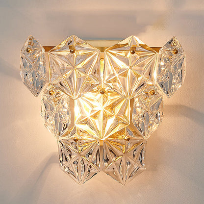 Modern Luxury Prismatic Stacked Crystal Brass 3-Light Wall Sconce Lamp For Bedroom