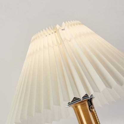 Traditional Vintage Scalloped Pleated Round PVC Solid Wood 1-Light Table Lamp For Living Room