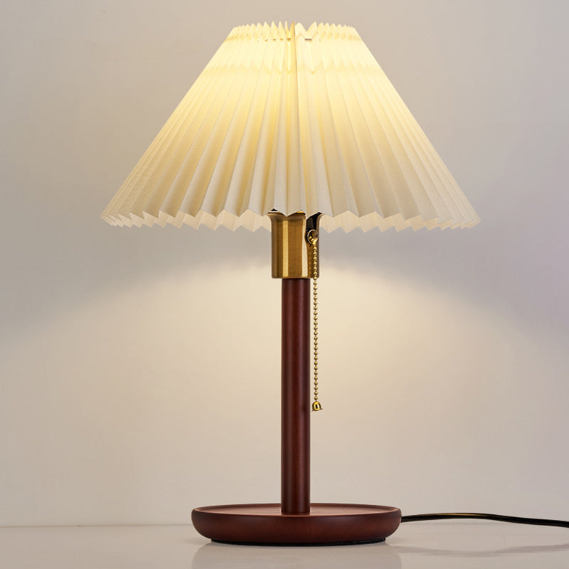 Traditional Vintage Scalloped Pleated Round PVC Solid Wood 1-Light Table Lamp For Living Room