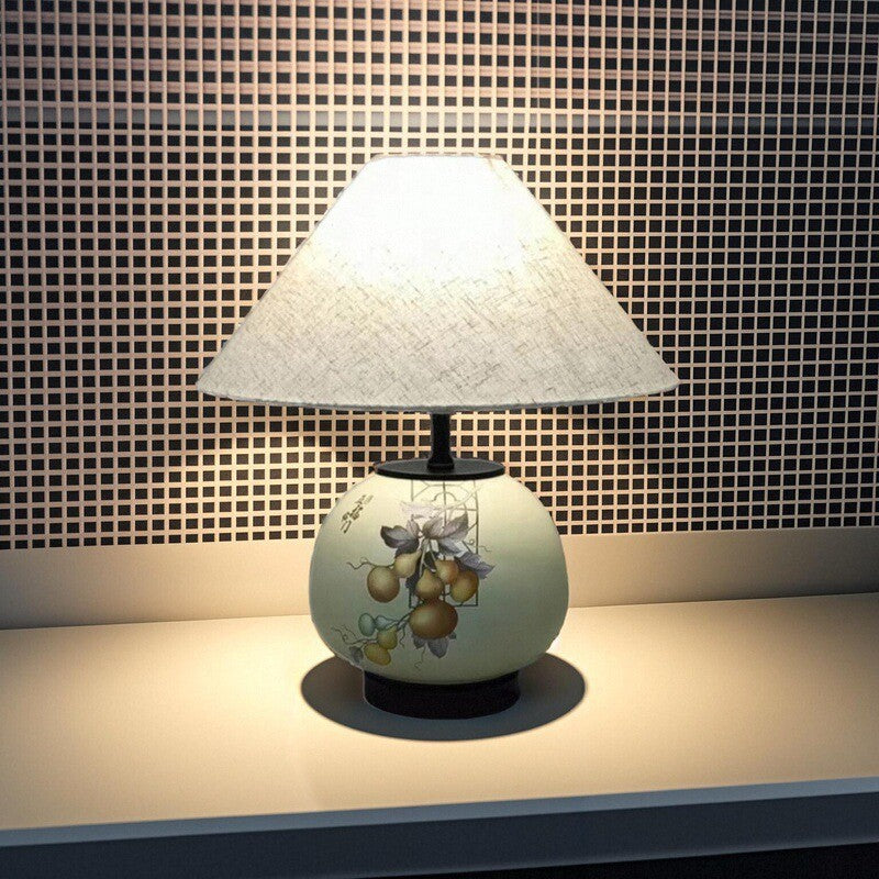 Traditional Chinese Pattern Orb Scalloped Fabric Ceramic 1-Light Table Lamp For Living Room