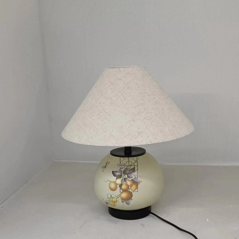Traditional Chinese Pattern Orb Scalloped Fabric Ceramic 1-Light Table Lamp For Living Room