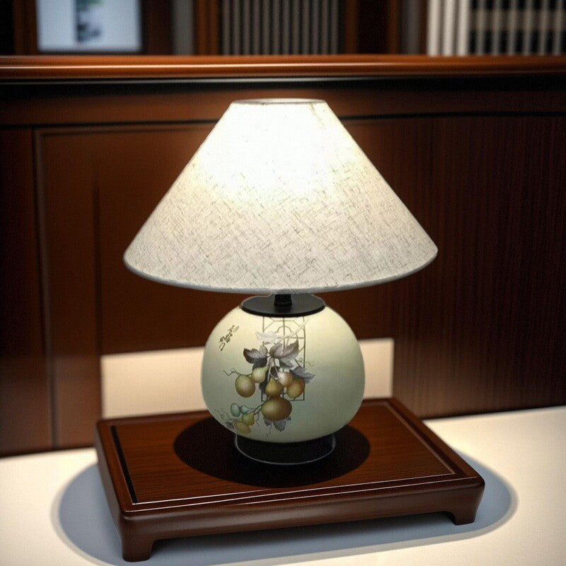Traditional Chinese Pattern Orb Scalloped Fabric Ceramic 1-Light Table Lamp For Living Room