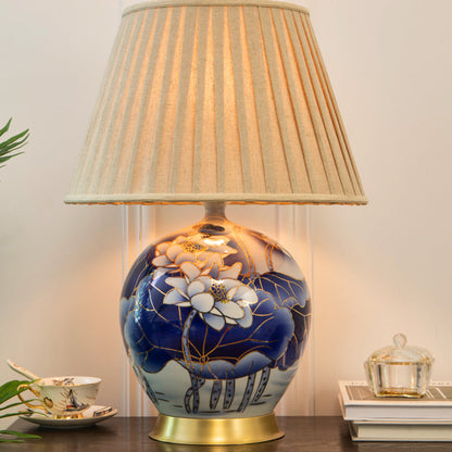Traditional Vintage Scalloped Round Lotus Flower Fabric Ceramic Metal 1-Light Table Lamp For Living Room