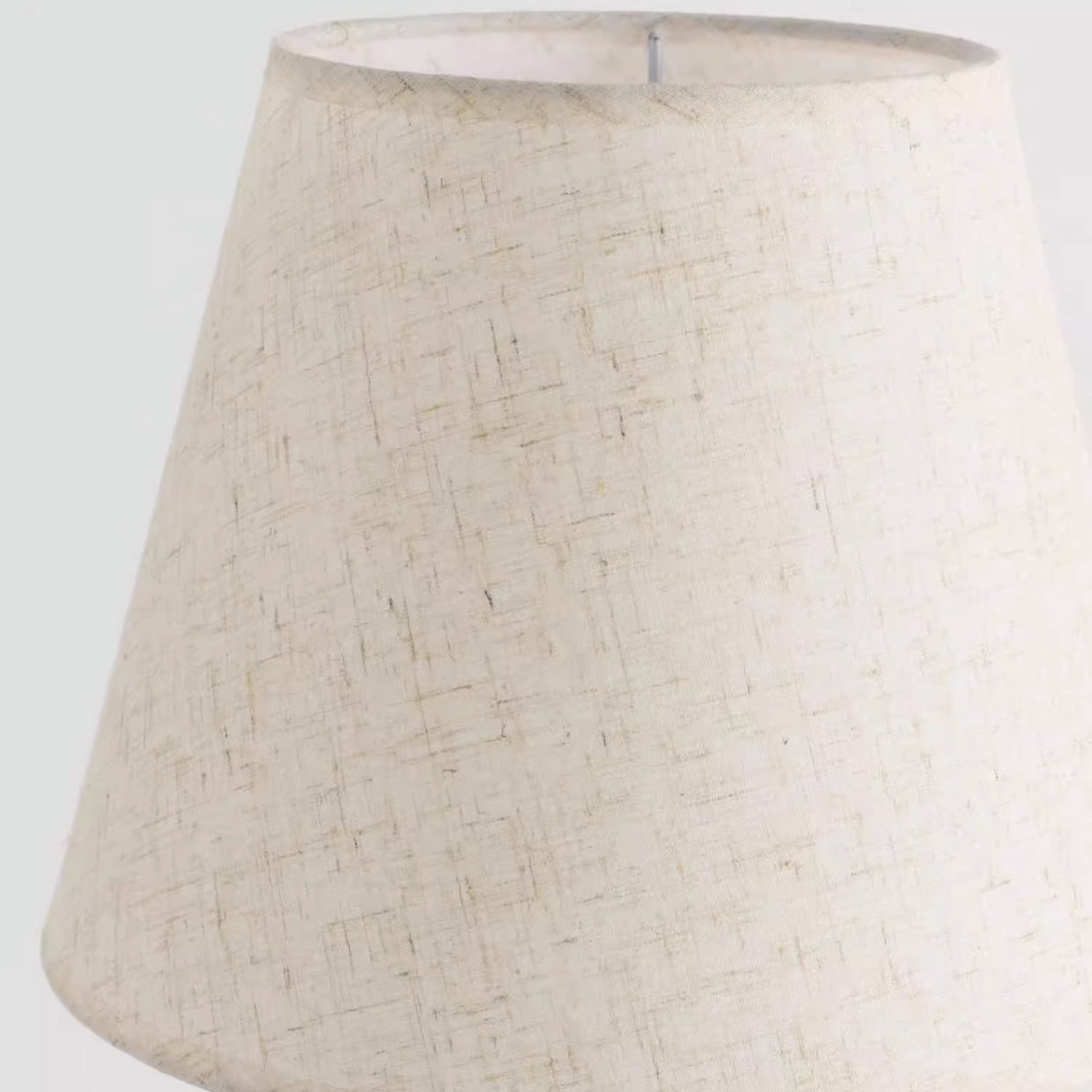 Contemporary Creative Round Teardrop Shape Scalloped Fabric Iron 1-Light Table Lamp For Living Room