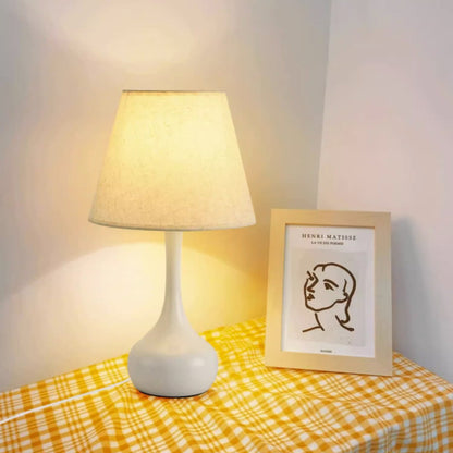 Contemporary Creative Round Teardrop Shape Scalloped Fabric Iron 1-Light Table Lamp For Living Room