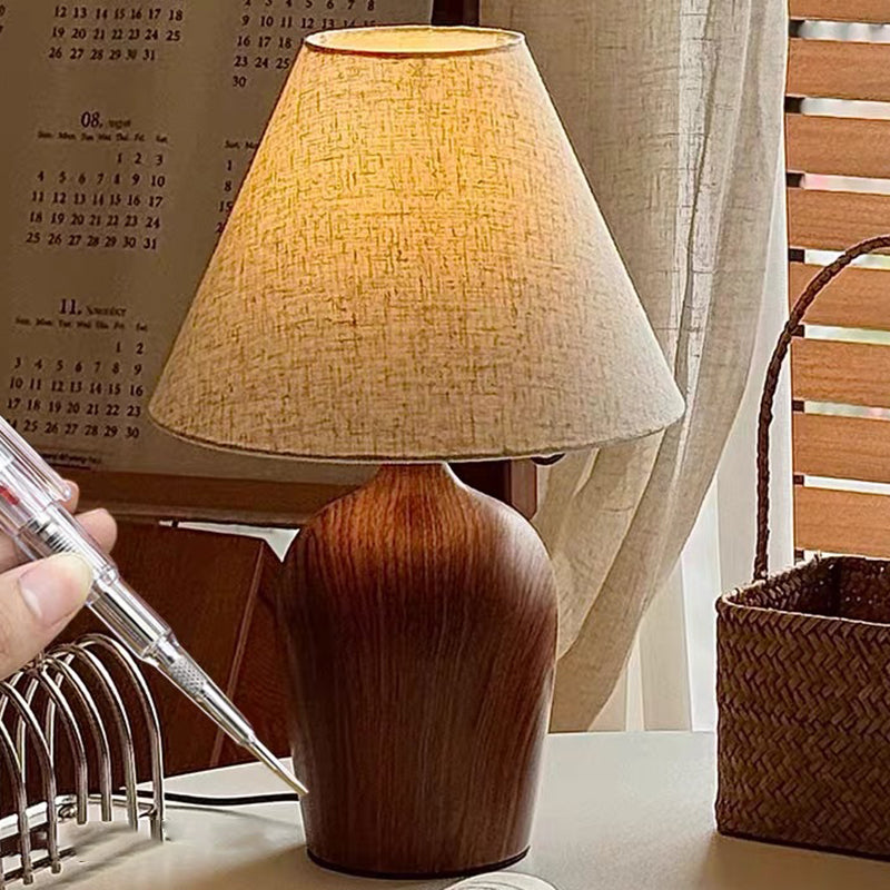 Traditional Vintage Scalloped Round Fabric PVC Iron 1-Light Table Lamp For Living Room
