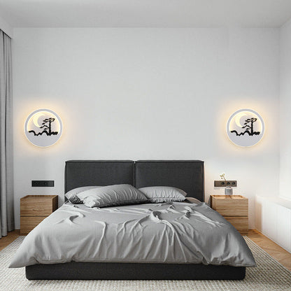 مصباح حائط LED بتصميم دائري على شكل قمر وشجرة صنوبر وغزال مصنوع من الحديد الأكريليكي والسيليكون بتصميم نورديك المعاصر لوضعه بجانب السرير 