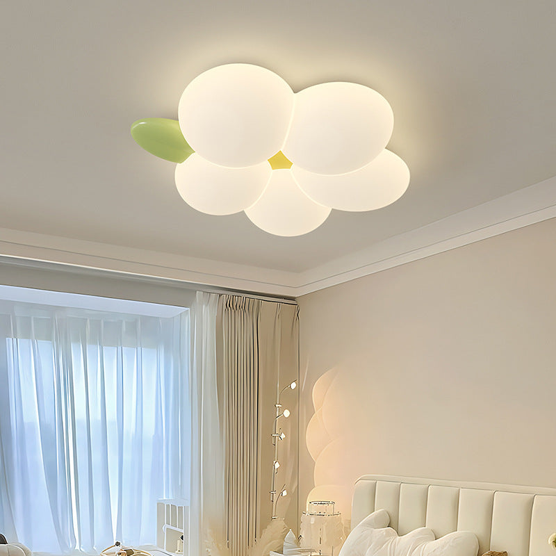 Contemporary Nordic Kids Rabbit Flower Iron PE LED Flush Mount Ceiling Light For Bedroom