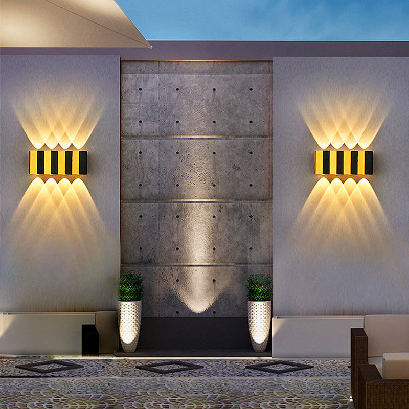 Modern Simplicity Waterproof Aluminum Rectangular Bent Up And Down LED Wall Sconce Lamp For Outdoor Patio