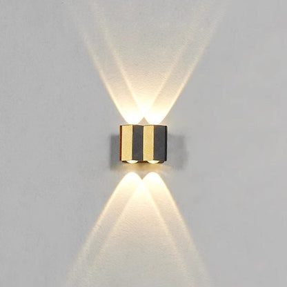 Modern Simplicity Waterproof Aluminum Rectangular Bent Up And Down LED Wall Sconce Lamp For Outdoor Patio