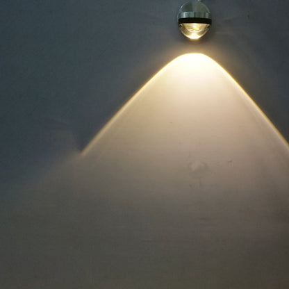 مصباح حائط LED بتصميم كرة بلورية من الألومنيوم بتصميم بسيط وعصري للممر 