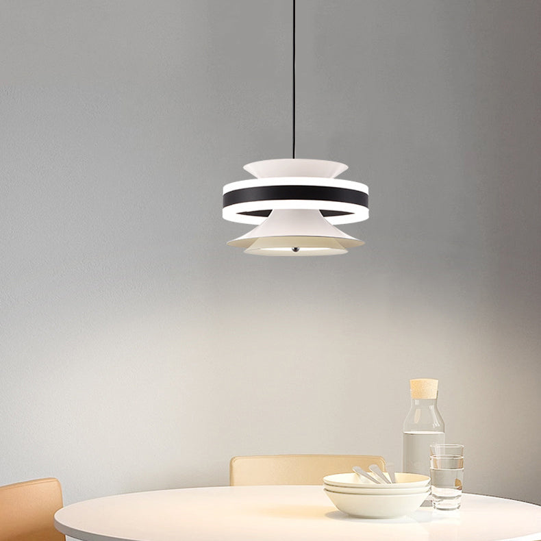 مصباح LED معلق بتصميم جيروسكوب حلقي متحرك مصنوع من الحديد والألومنيوم والأكريليك لغرفة الطعام 