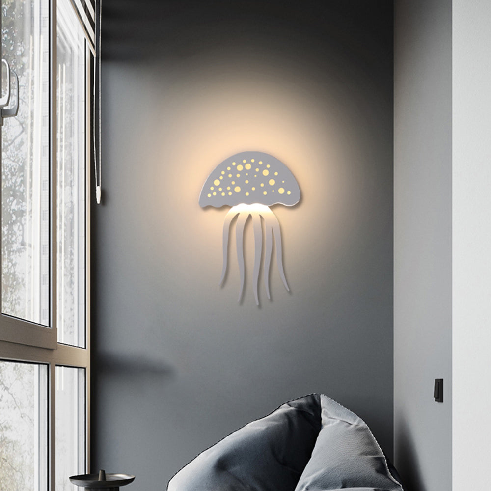 مصباح حائط LED بتصميم قنديل البحر المصنوع من الحديد الأكريليكي المعاصر لغرفة النوم 