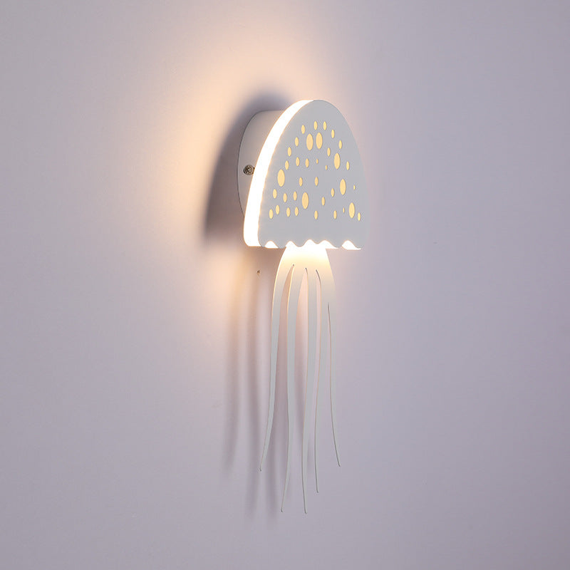 مصباح حائط LED بتصميم قنديل البحر المصنوع من الحديد الأكريليكي المعاصر لغرفة النوم 