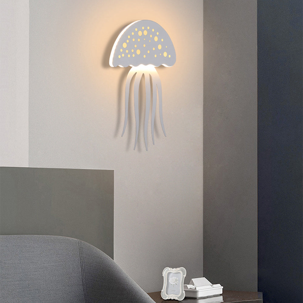 مصباح حائط LED بتصميم قنديل البحر المصنوع من الحديد الأكريليكي المعاصر لغرفة النوم 
