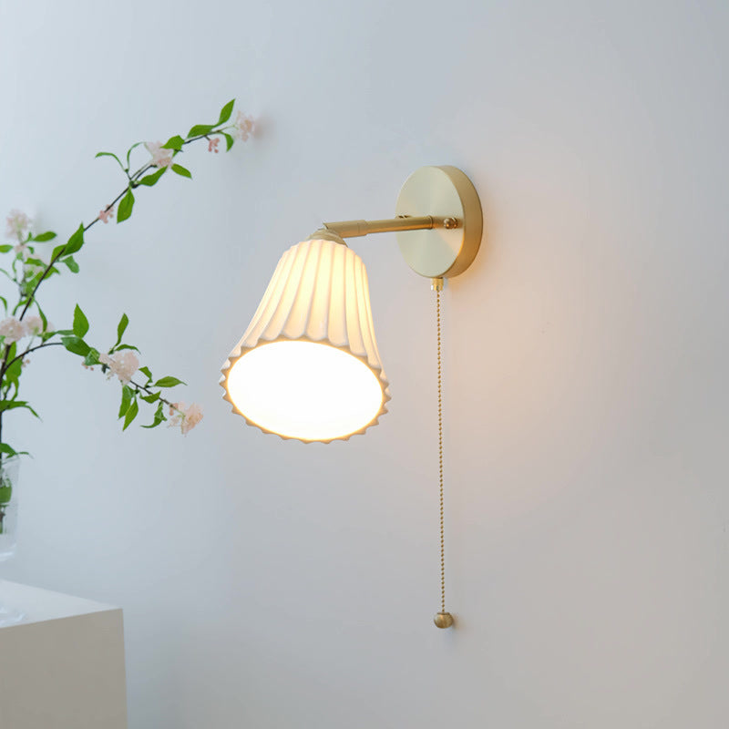 Traditional French Brass Ceramic Adjustable Horn Zipper Switch 1-Light Wall Sconce Lamp For Bedside