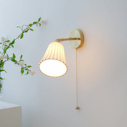 Traditional French Brass Ceramic Adjustable Horn Zipper Switch 1-Light Wall Sconce Lamp For Bedside