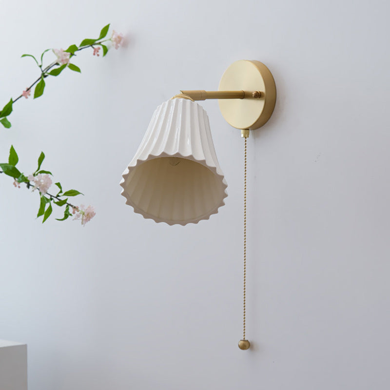 Traditional French Brass Ceramic Adjustable Horn Zipper Switch 1-Light Wall Sconce Lamp For Bedside