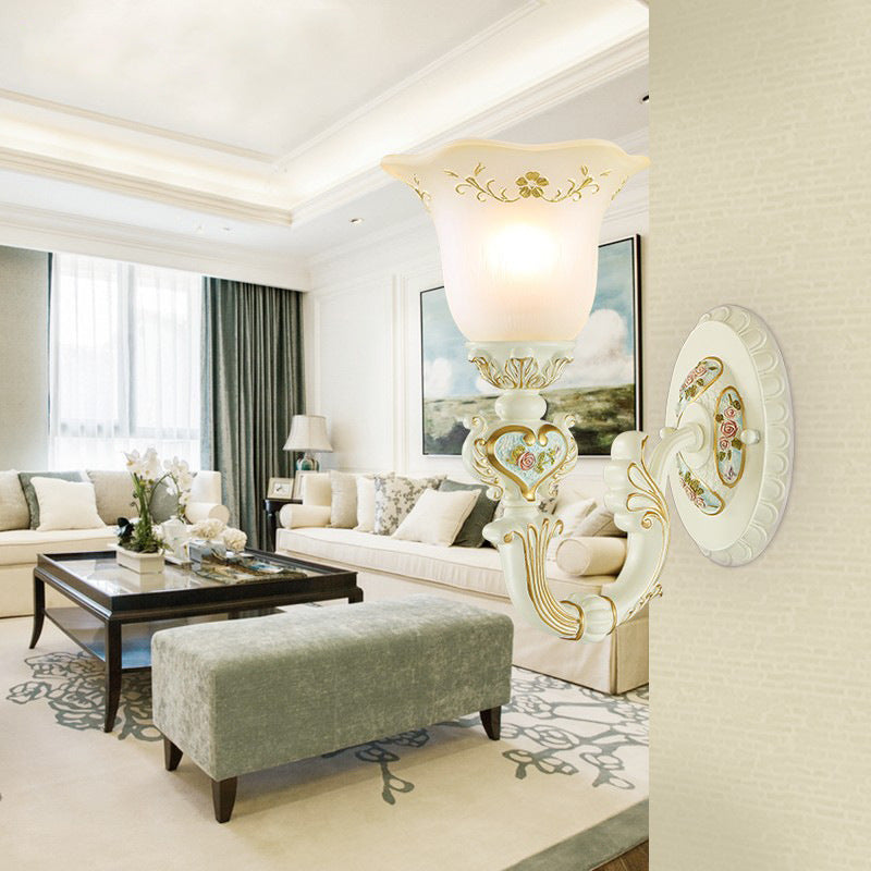 Traditional European Resin Glass Floral Carved 1-Light Wall Sconce Lamp For Bedside