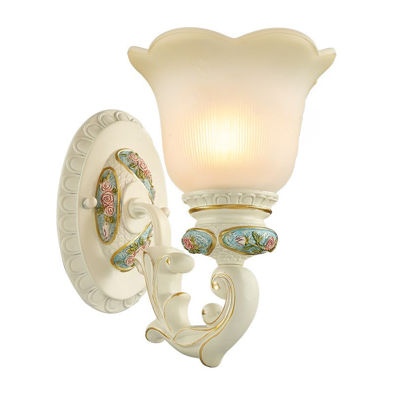 Traditional European Resin Glass Floral Carved 1-Light Wall Sconce Lamp For Bedside
