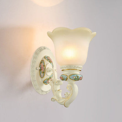 Traditional European Resin Glass Floral Carved 1-Light Wall Sconce Lamp For Bedside