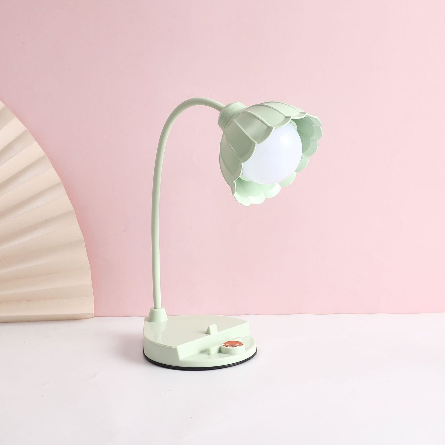Contemporary Scandinavian ABS PP Rechargeable Touch Sensor Flower LED Table Lamp For Bedside