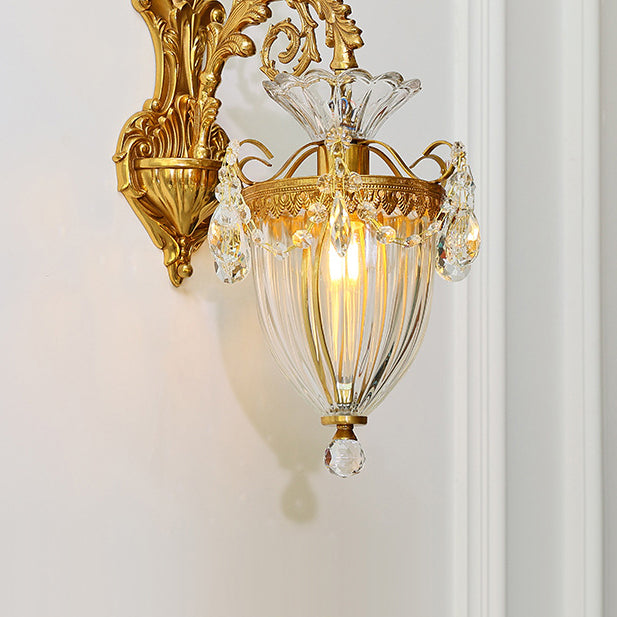 Traditional European Alloy Brass Glass Crystal Teardrop-Shaped Carved 1/2 Light Wall Sconce Lamp For Living Room