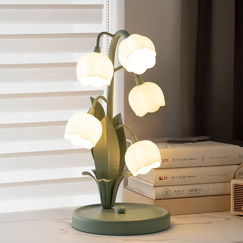 Traditional French Iron PC Glass Floral USB 5-Light Table Lamp For Bedside