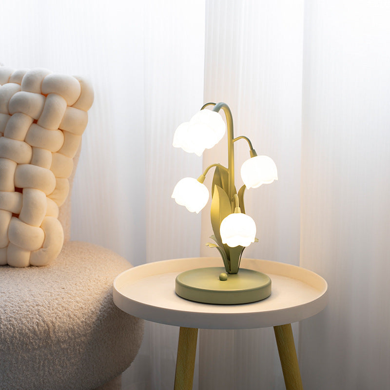 Traditional French Iron PC Glass Floral USB 5-Light Table Lamp For Bedside