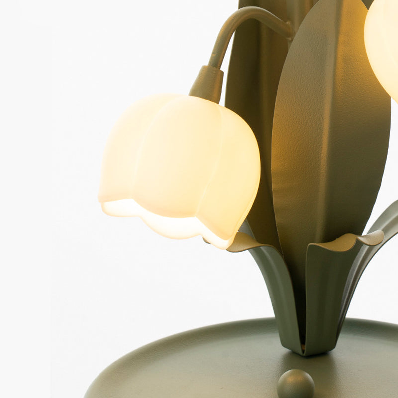 Traditional French Iron PC Glass Floral USB 5-Light Table Lamp For Bedside