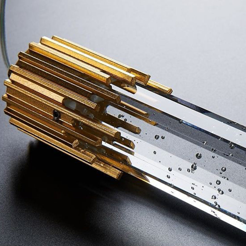 مصباح LED معلق على شكل فقاعة هوائية من الحديد الكريستالي بتصميم عصري بسيط لوضعه بجانب السرير 