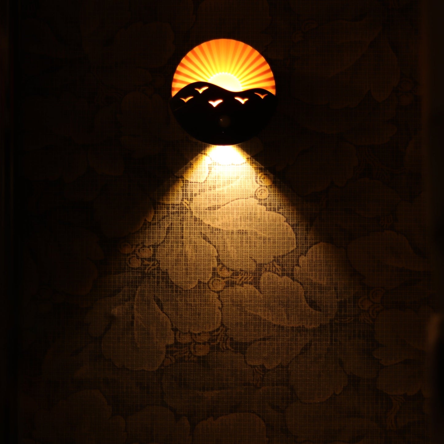 Modern Art Deco Rechargeable Battery Magnetically Round Sunrise ABS LED Wall Sconce Lamp For Hallway
