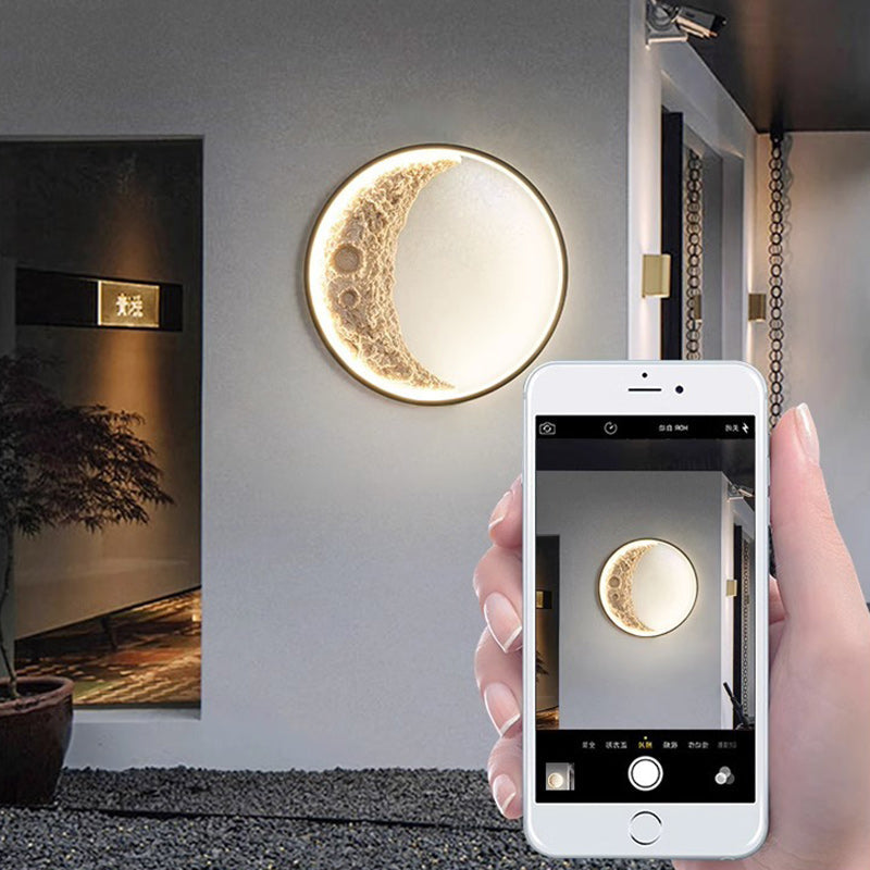 مصباح حائط LED بتصميم دائري على شكل قمر من الراتنج بتصميم آرت ديكو عصري للممر