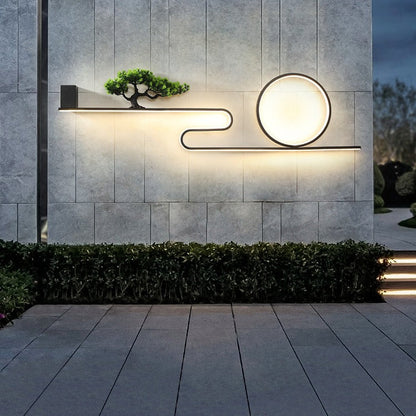 مصباح حائط LED دائري من الألومنيوم المقاوم للماء يعمل بالطاقة الشمسية بتصميم عصري من مادة البولي فينيل كلوريد لشجرة الصنوبر للفناء الخارجي 