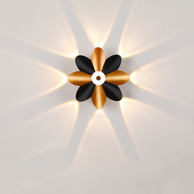 Contemporary Scandinavian Waterproof Aluminum Acrylic Flower LED Wall Sconce Lamp For Outdoor Patio