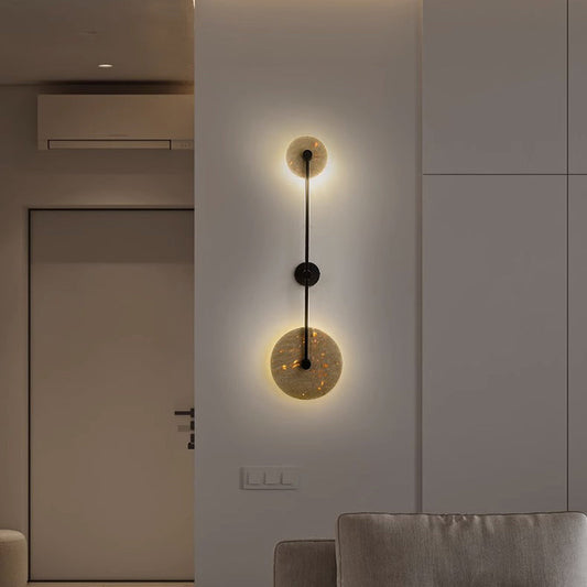 مصباح حائط LED دائري طويل من الحديد الترافرتين بتصميم عصري بسيط للممر 