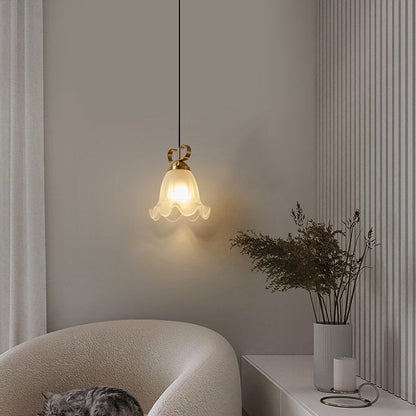 Traditional French Brass Glass Floral 1-Light Pendant Light For Bedside