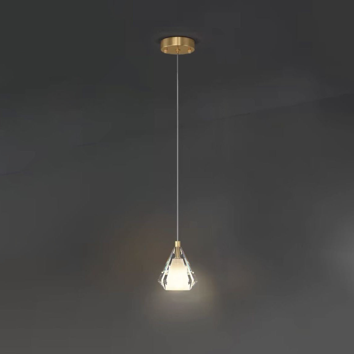 Modern Luxury Brass Crystal Triangle Diamond 1/2/3 Light Pendant Light For Bedside