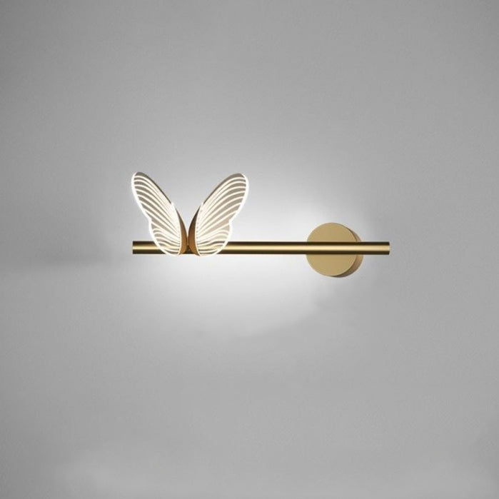 مصباح حائط LED بتصميم فراشة مصنوع من الحديد والألومنيوم والأكريليك بتصميم معاصر على شكل فراشة لوضعه بجانب السرير 