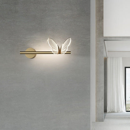 مصباح حائط LED بتصميم فراشة مصنوع من الحديد والألومنيوم والأكريليك بتصميم معاصر على شكل فراشة لوضعه بجانب السرير 