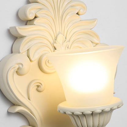 Traditional French Resin Hardware Glass Candlestick Shell Carved 1-Light Wall Sconce Lamp For Bedside