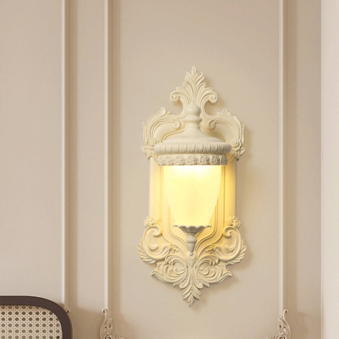 Traditional French Resin Hardware Glass Candlestick Shell Carved 1-Light Wall Sconce Lamp For Bedside