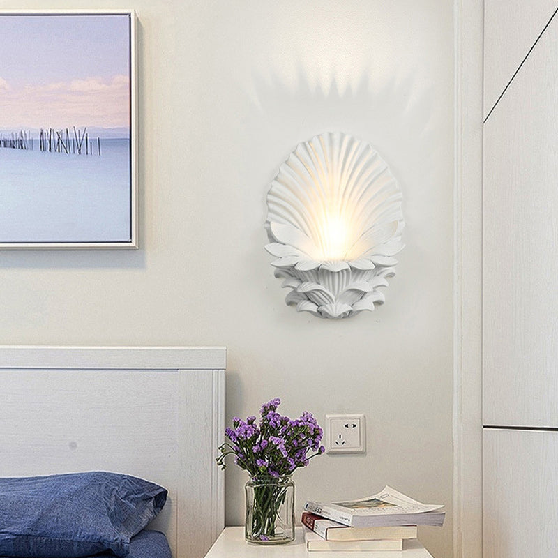 Traditional French Resin Hardware Glass Candlestick Shell Carved 1-Light Wall Sconce Lamp For Bedside