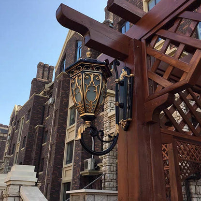 Traditional European Solar Waterproof Aluminum Glass Lantern Flower Mansion Pattern 1-Light LED Wall Sconce Lamp For Outdoor Patio