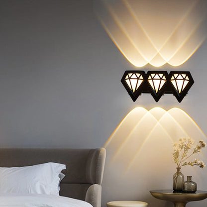 Contemporary Creative Waterproof Aluminum Acrylic Diamond LED Wall Sconce Lamp For Outdoor Patio