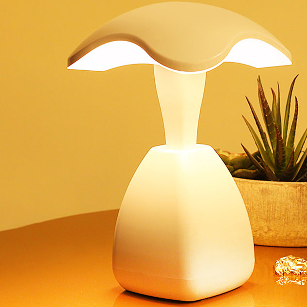 Creative Mushroom ABS LED Touch Eye Protection Desk Lamp