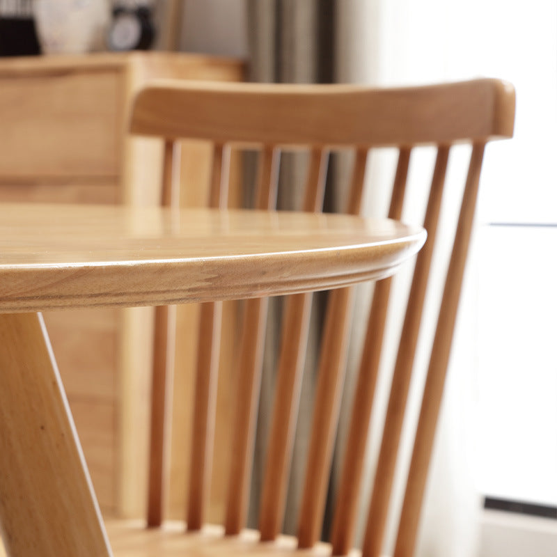 Modern Minimalist Solid Wood Round Dining Table For 4-6 Seats Dining Room